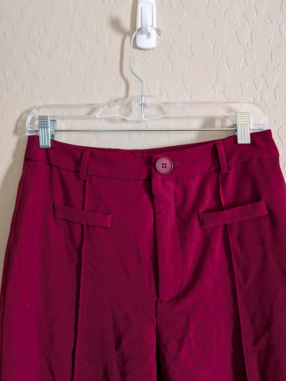 NWT High-Rise Straight Leg Pants in Burgandy
